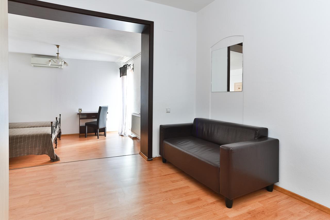 Vatra Accommodation Bucharest Exterior photo